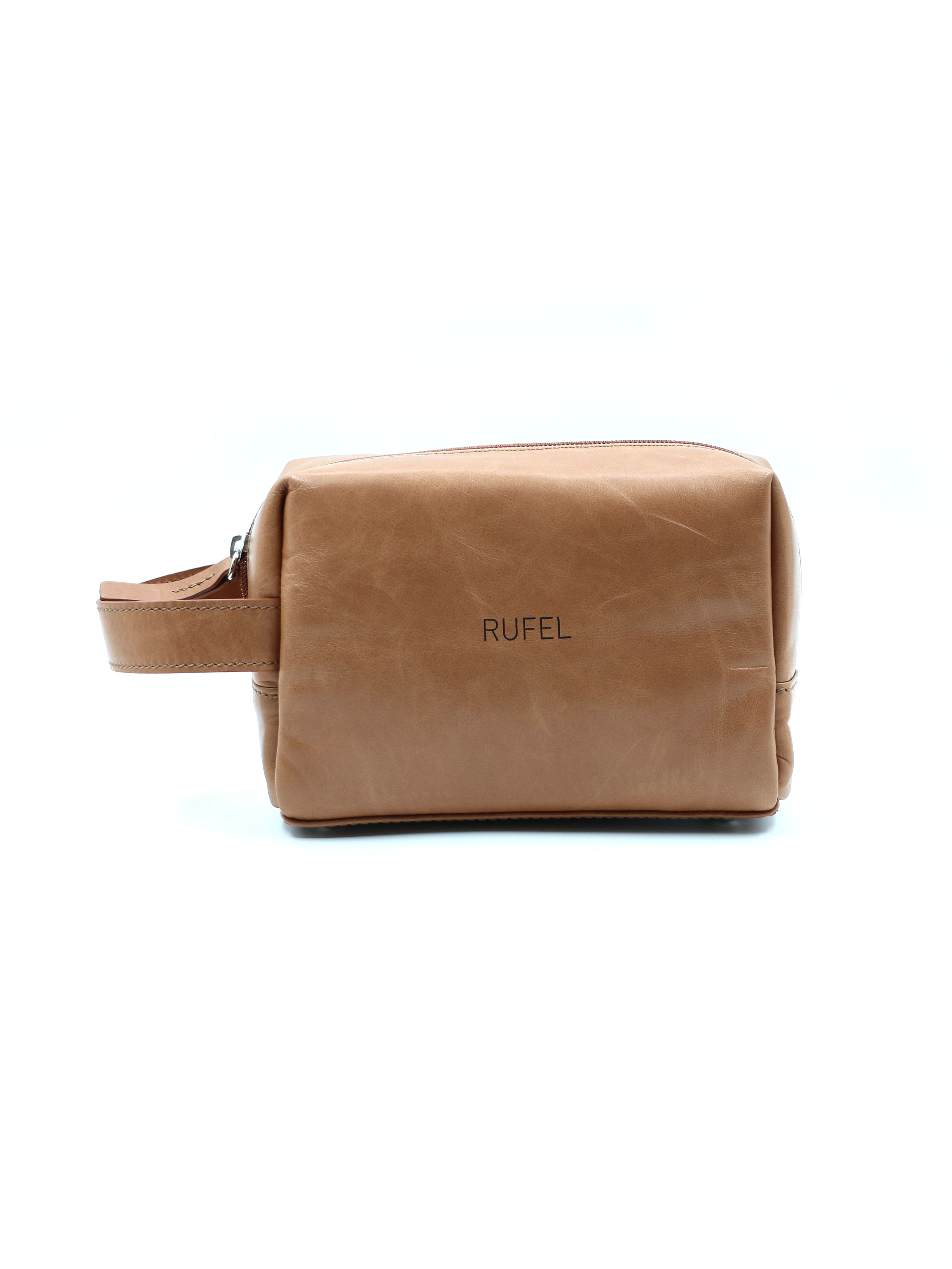 Necessaire